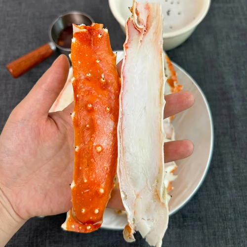 2.8 lbs of King Crab Legs Fresh, Sweet, and Plump